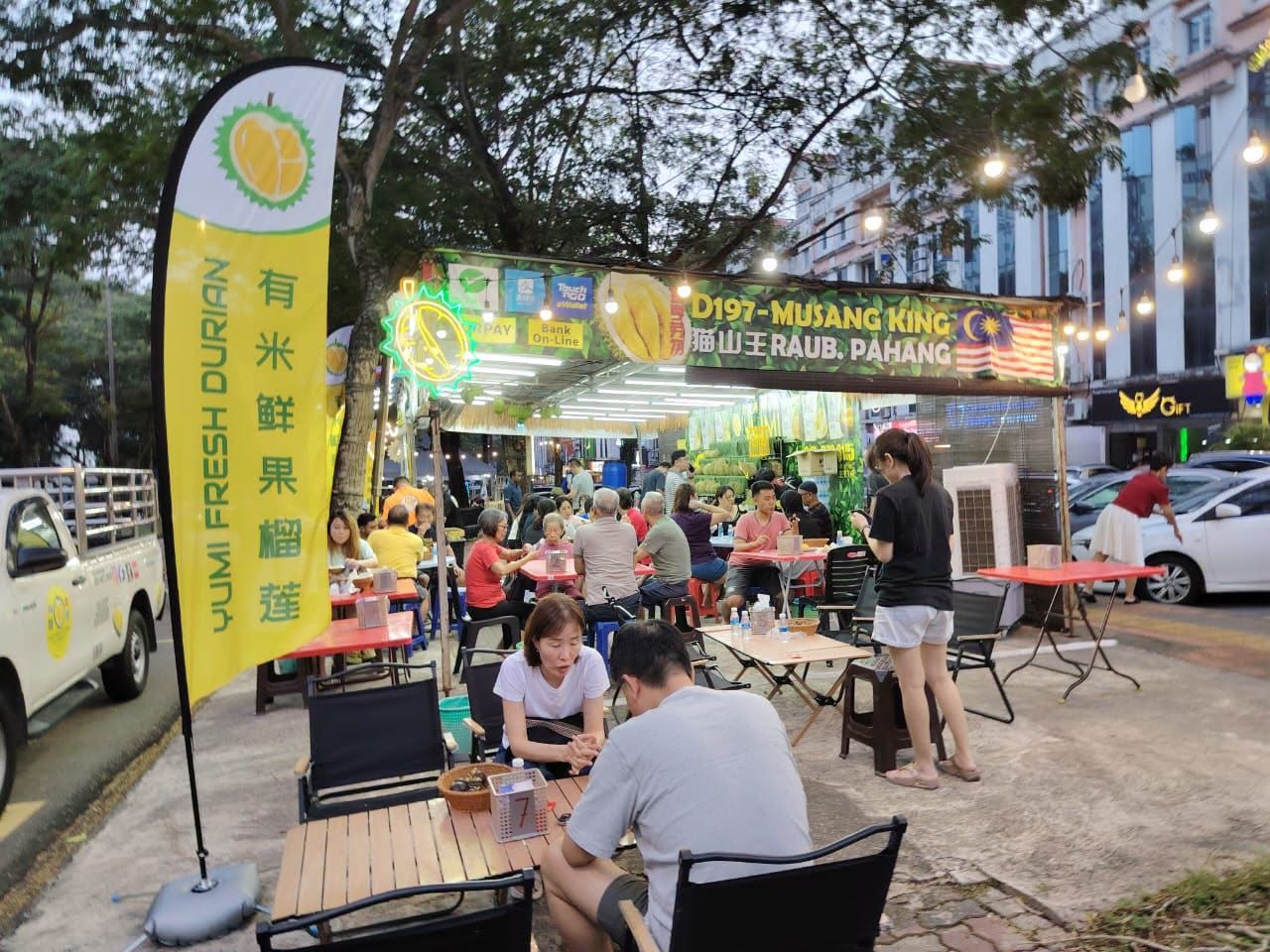 Yumi Fresh Durian 现场摊位